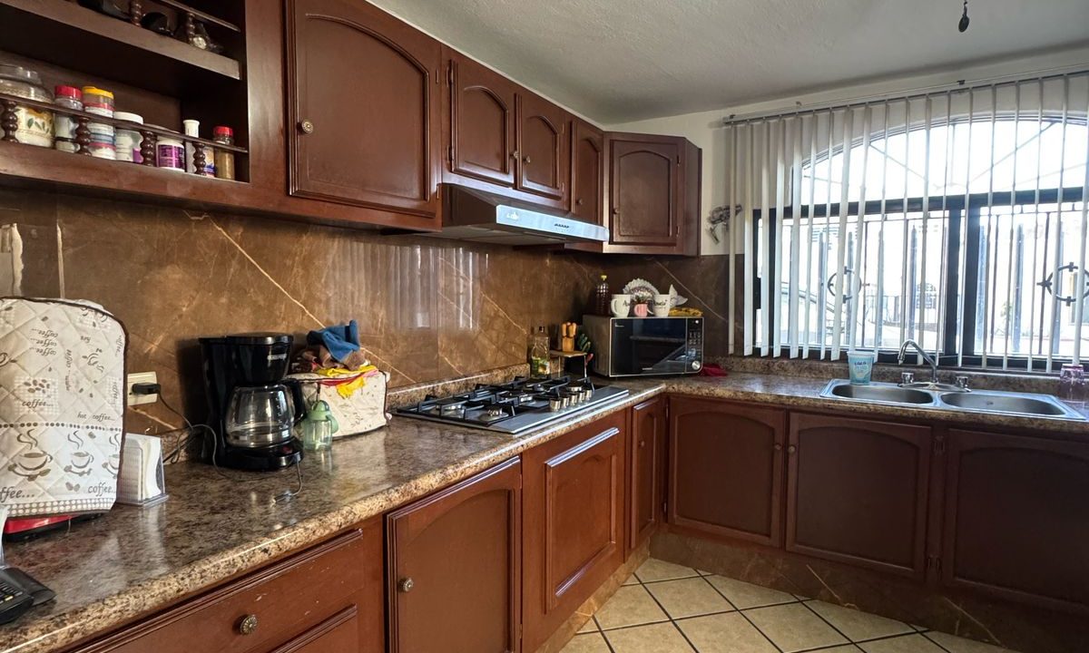 CASA-VENTA-COLONIA-LOPEZ-MATEOS-MAZATLAN-SINALOA (16)