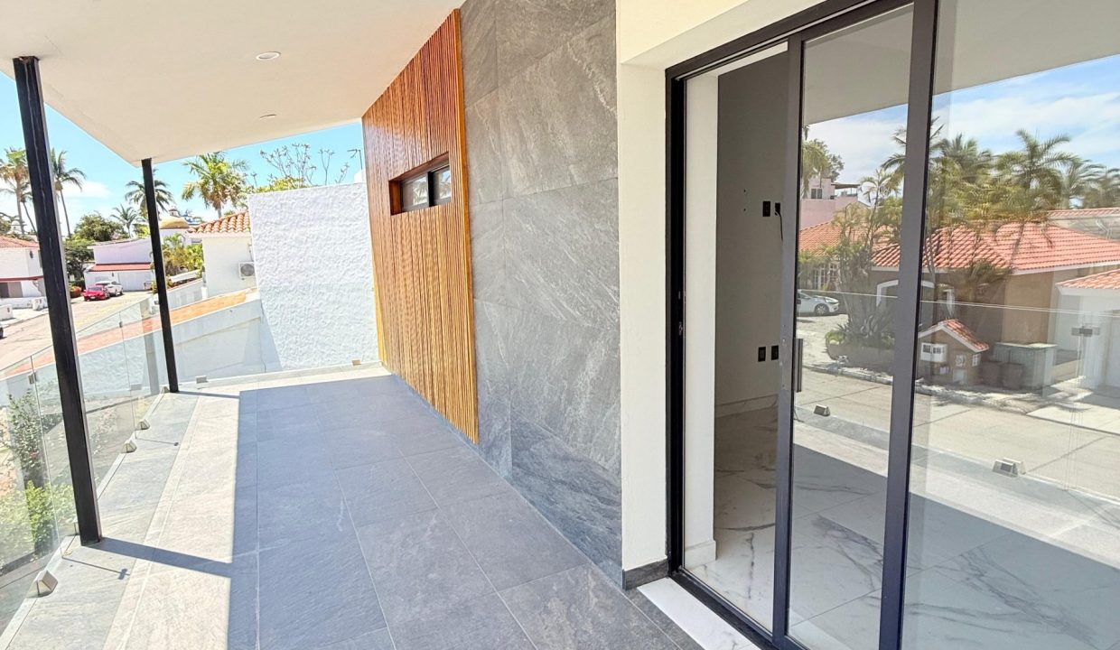 CASA-VENTA-FRACCIONAMIENTO-EL-CID-MAZATLAN-SINALOA (2)