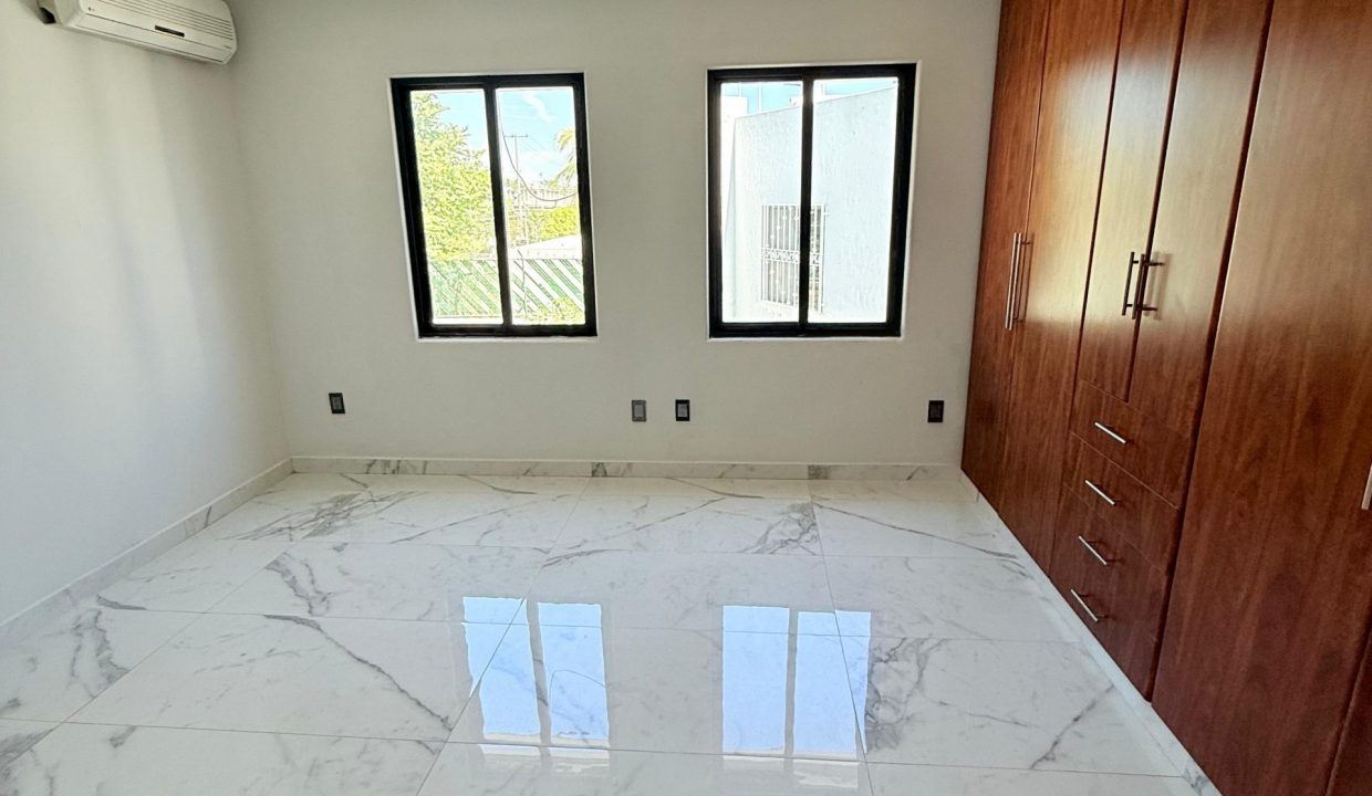 CASA-VENTA-FRACCIONAMIENTO-EL-CID-MAZATLAN-SINALOA (8)