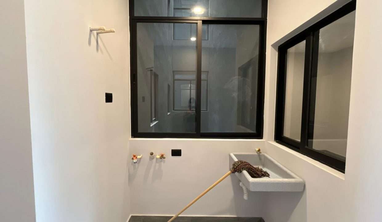 WhatsApp Image 2025-09-23 at 8.35.27 AM (1)