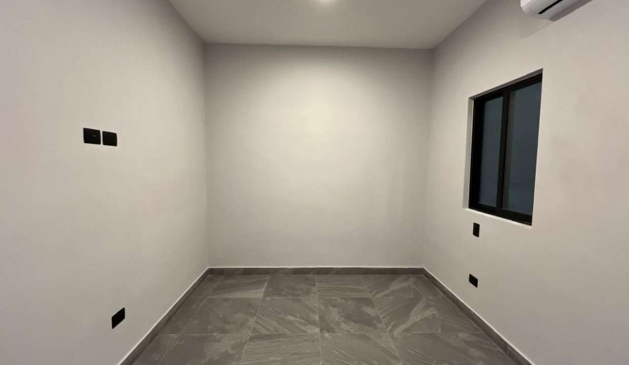 WhatsApp Image 2025-09-23 at 8.35.27 AM (2)