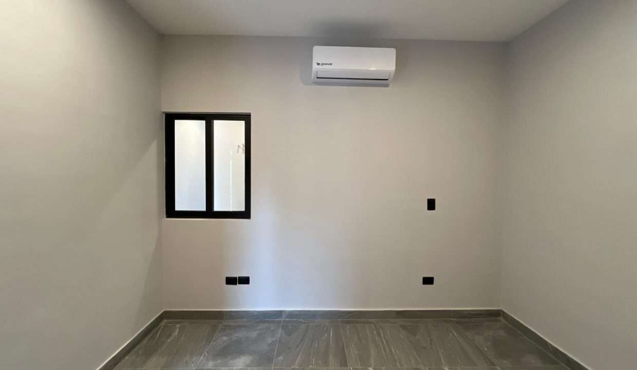 WhatsApp Image 2025-09-23 at 8.35.27 AM (4)